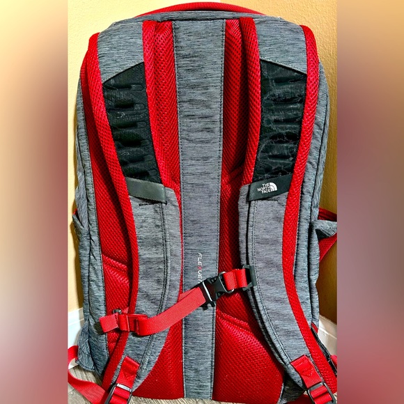 The North Face Pivoter Laptop Backpack Red/Gray - Unisex - Picture 4 of 12